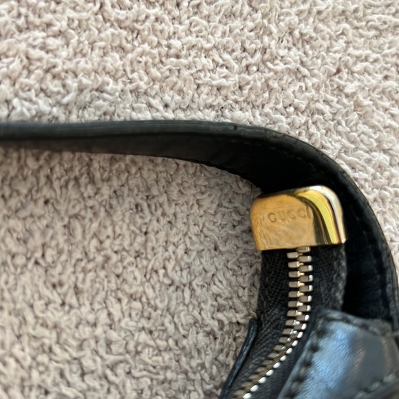 Authentic Black Leather GUCCI Hobo/Shoulder Bag EXCELLENT condition - Picture 5 of 11